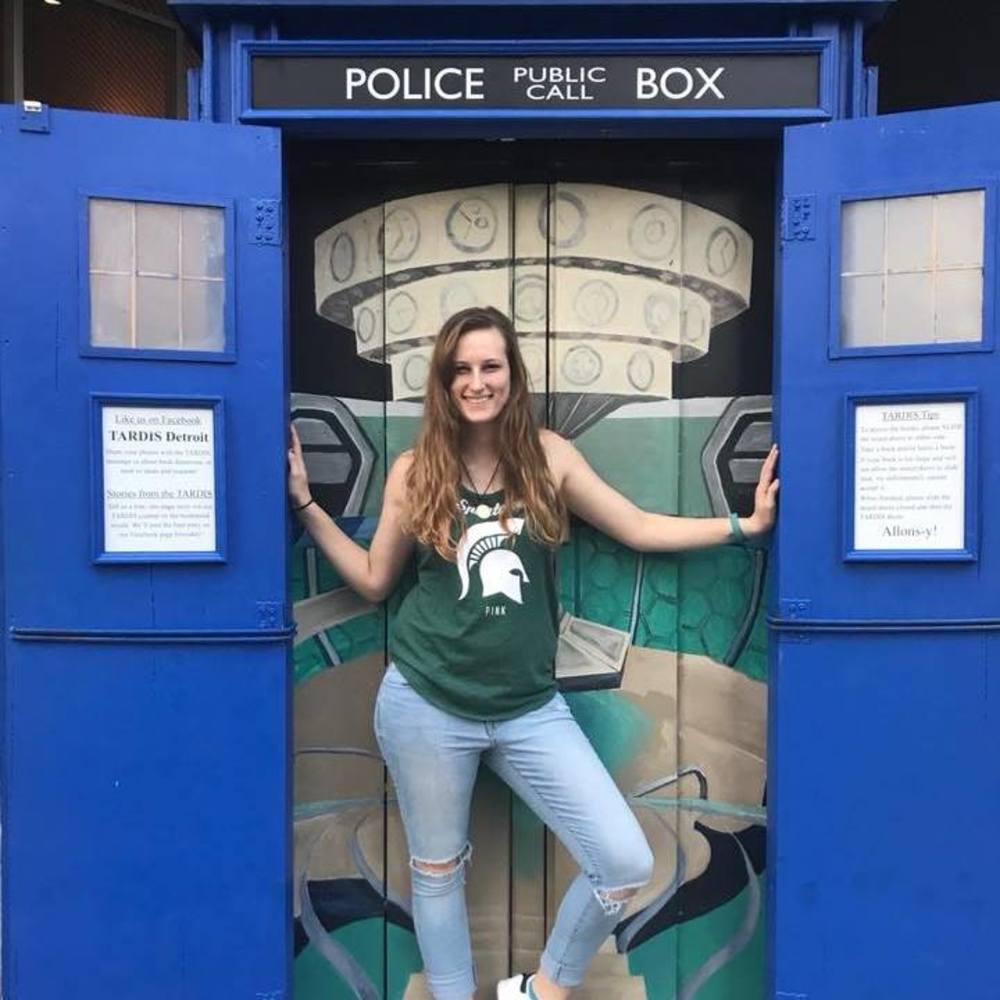 Meet your Posher, Mandy