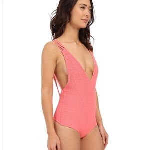 Tori Praver Krishna One Piece 👙 CORAL color