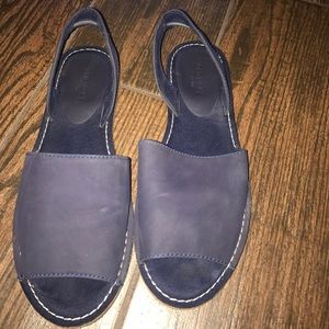 Navy mules