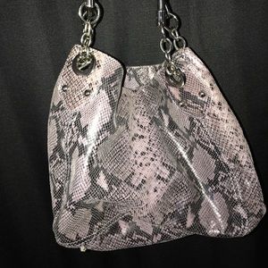 Purple leather snake skin purse. Purple leather snake skin purse.