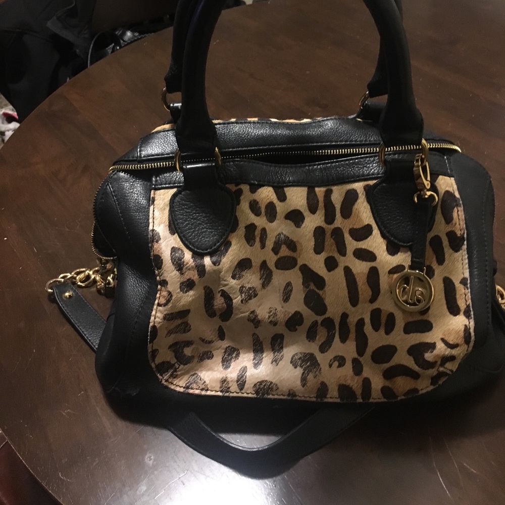 Gently used leopard print bag!