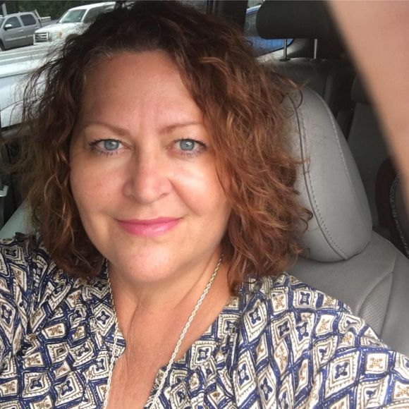 Meet your Posher, Dena - Picture 1 of 1