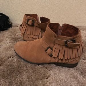 Minnetonka ankle boots