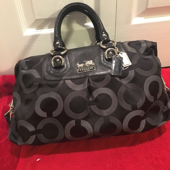 Authentic Coach Bag - Picture 1 of 8