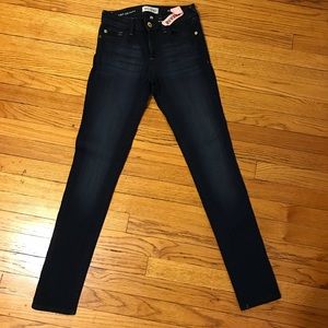 DL Straight Amanda jeans