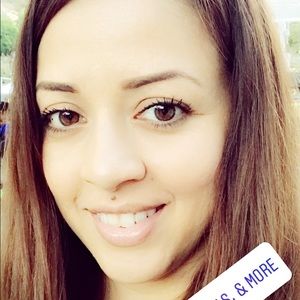 Meet your Posher, Arlene