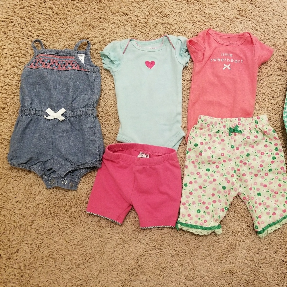 Baby girl clothes lot