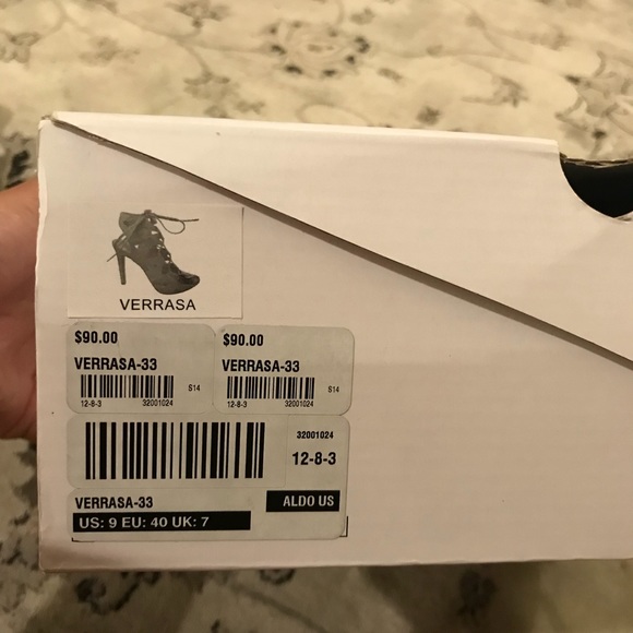 Bone Lace Up Heels - Sz. 9 - Picture 7 of 7