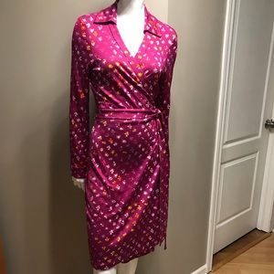 Authentic Diane Von Furstenberg silk wrap dress!!