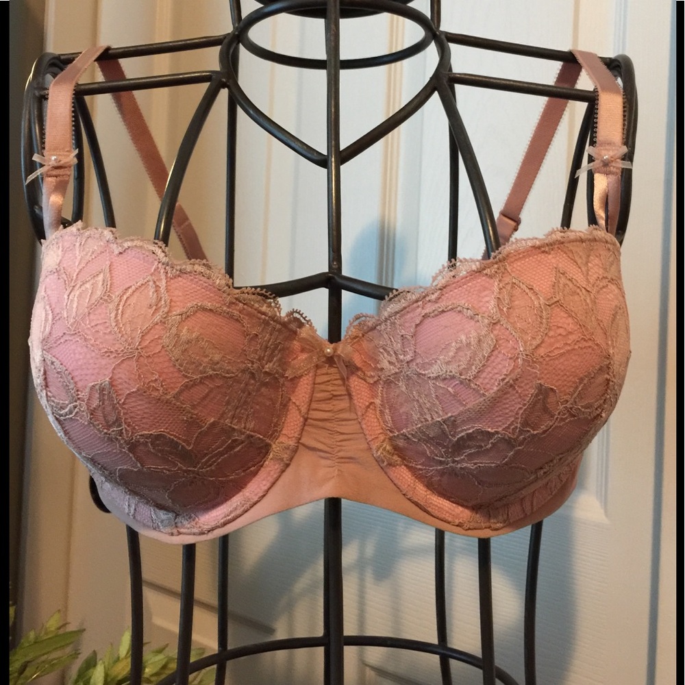 💕Victoria’s Secret 💕Push Up Bra