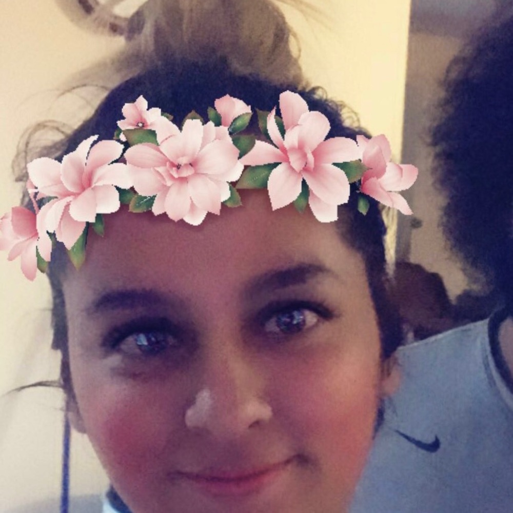 Meet your Posher, Cynthia