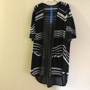 Luxe Kit and Ace Long Kimono Cardigan Size S/M