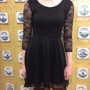 H&M DIVIDED mini-dress