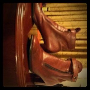 Size 10 Italian boots