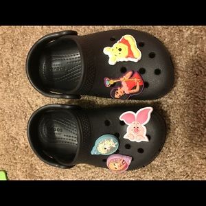 Black toddler crocs