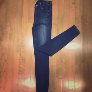 Paige Hoxton Ultra Skinny Dark Wash Jeans. Size 28