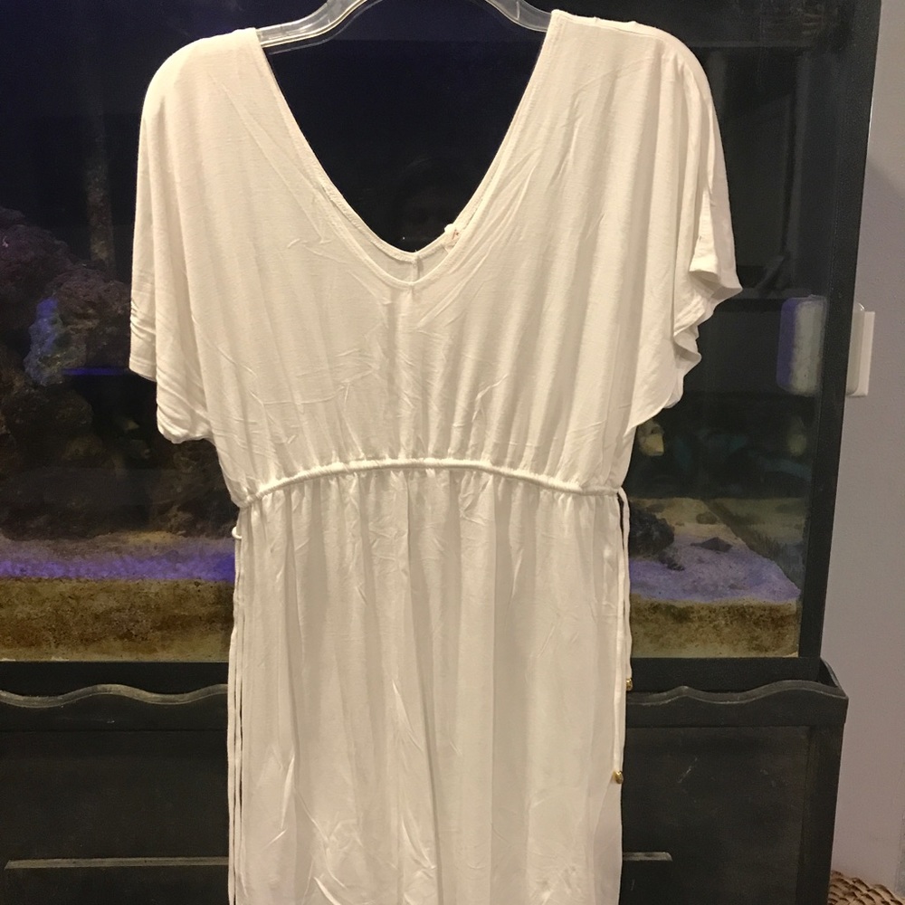 ⭐️ double V tunic