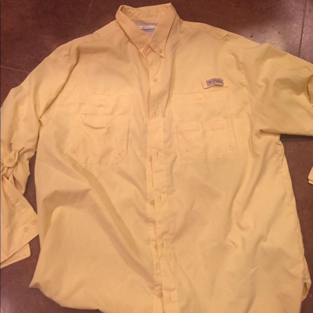 Shirt - Picture 2 of 3