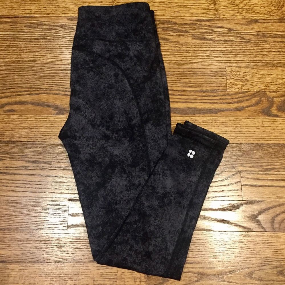 Sweaty Betty reversible workout leggings