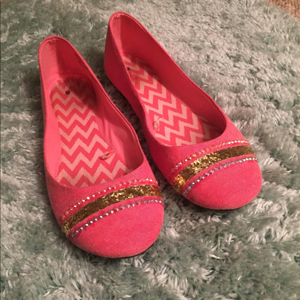 Pink shoes