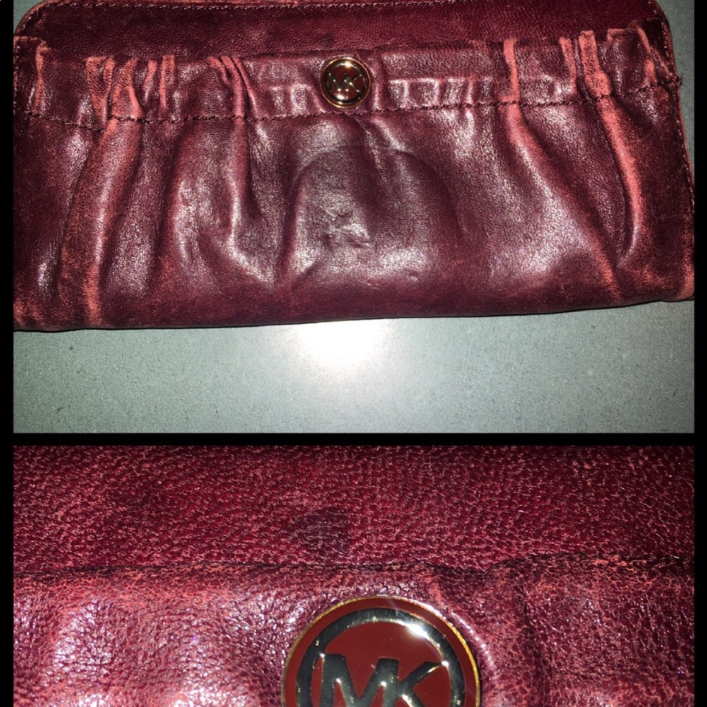 MK distressed authentic  wallet !
