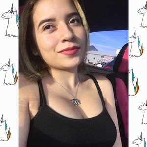 Meet your Posher, Yelitza