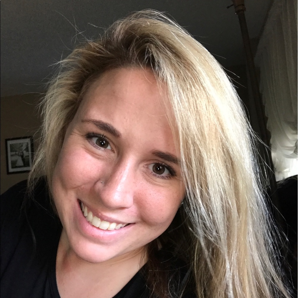 Meet your Posher, Kara