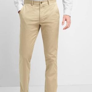 Gap Lightweight Slim Fit Khaki (Stretch)