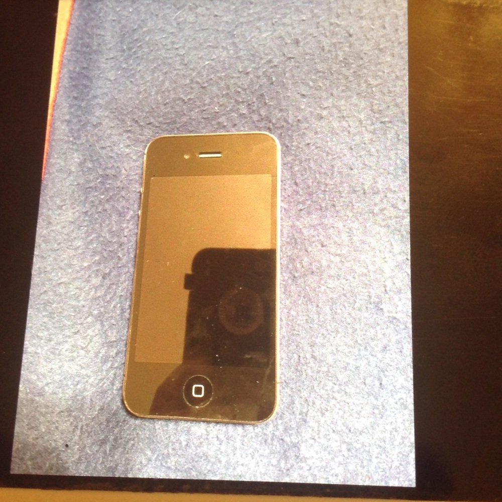 Black iPhone 4s 32 gb