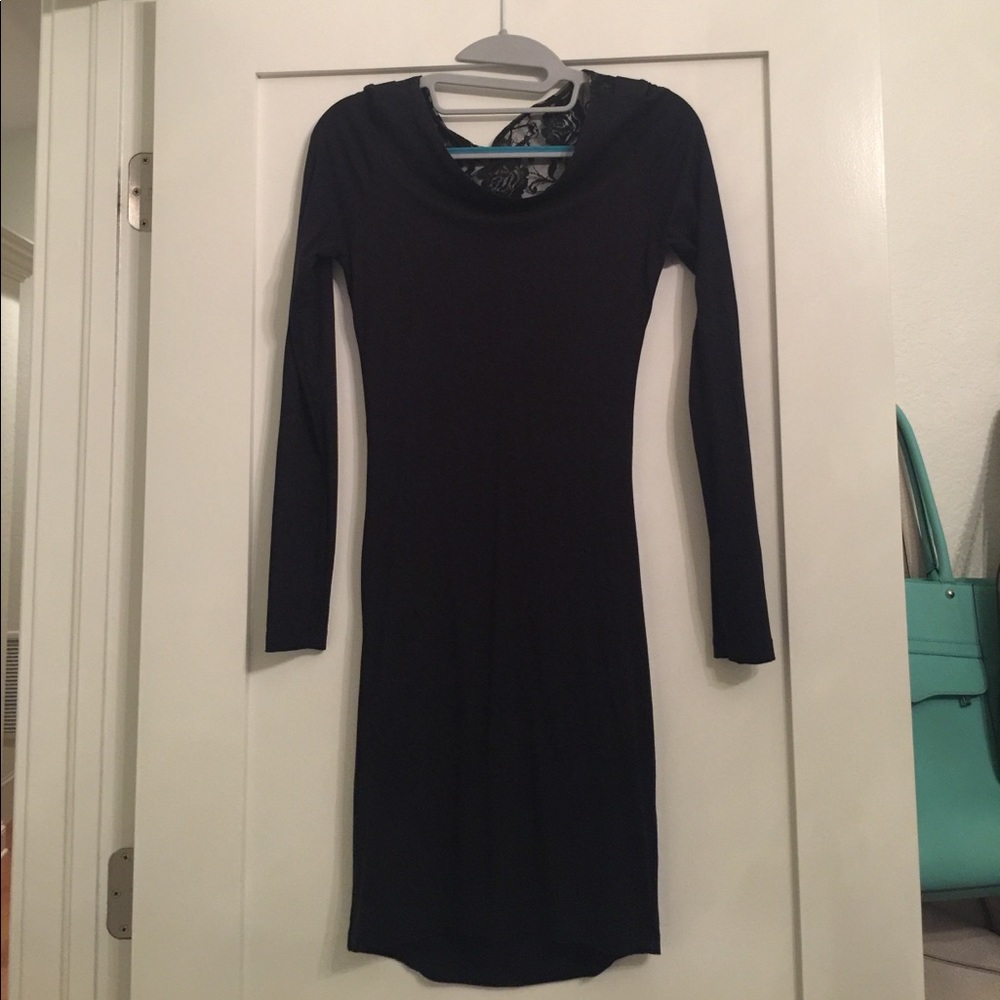 UNITED COLORS OF BENETTON backless lace dress