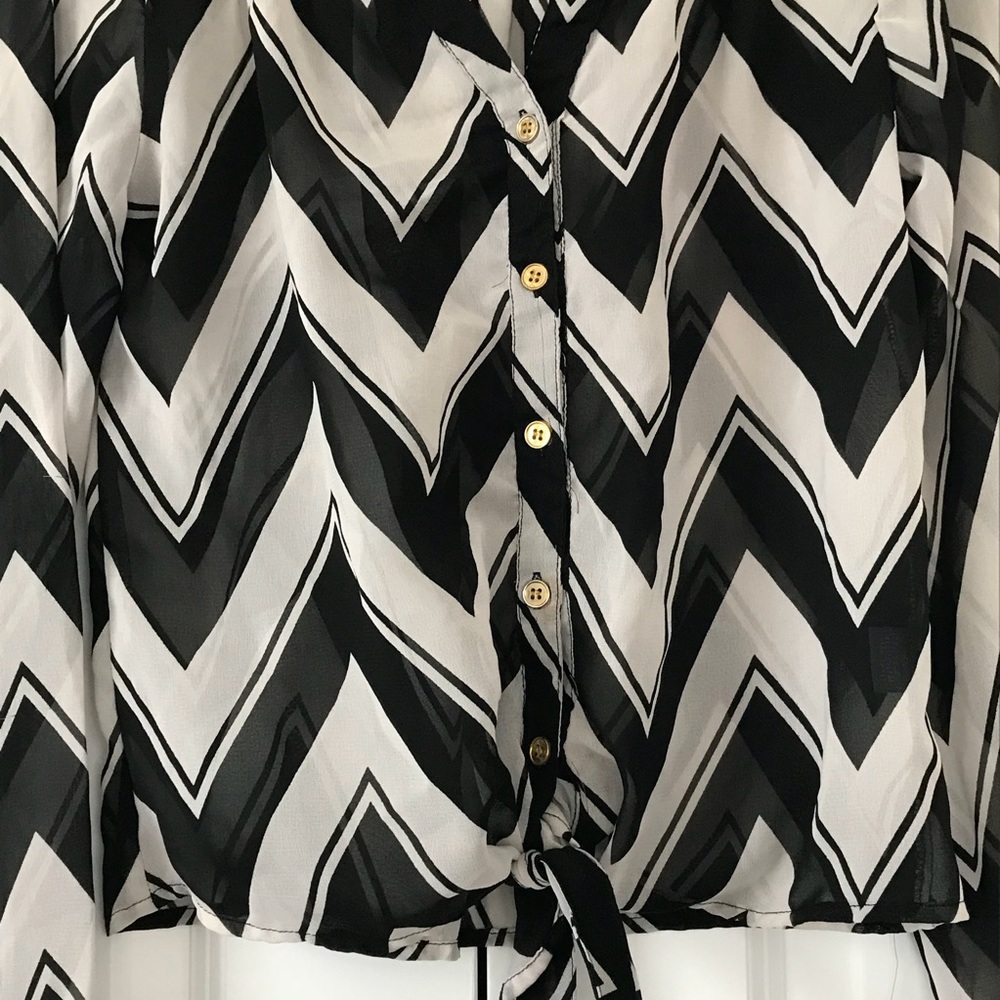 Chevron blouse - Picture 2 of 2