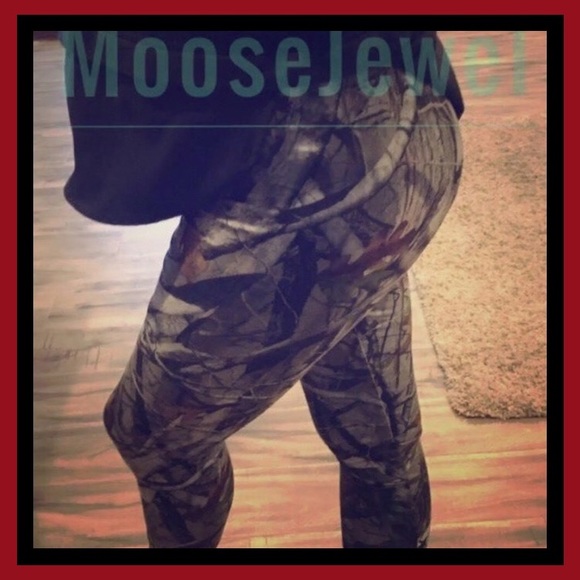 🌲MOOSEJEWEL🌲Peach skin 🍑 Camo Leggings - Picture 4 of 5