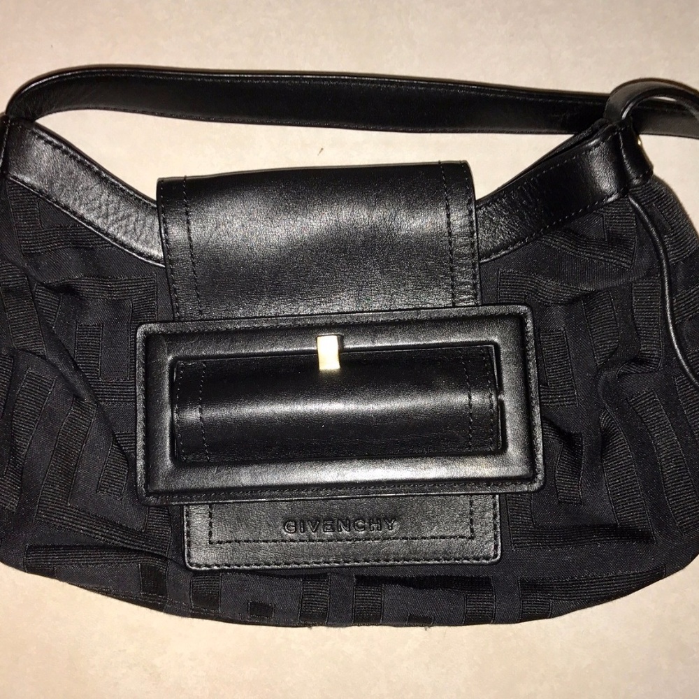 Authentic Givenchy Monogram Black Shoulder Bag - image 3