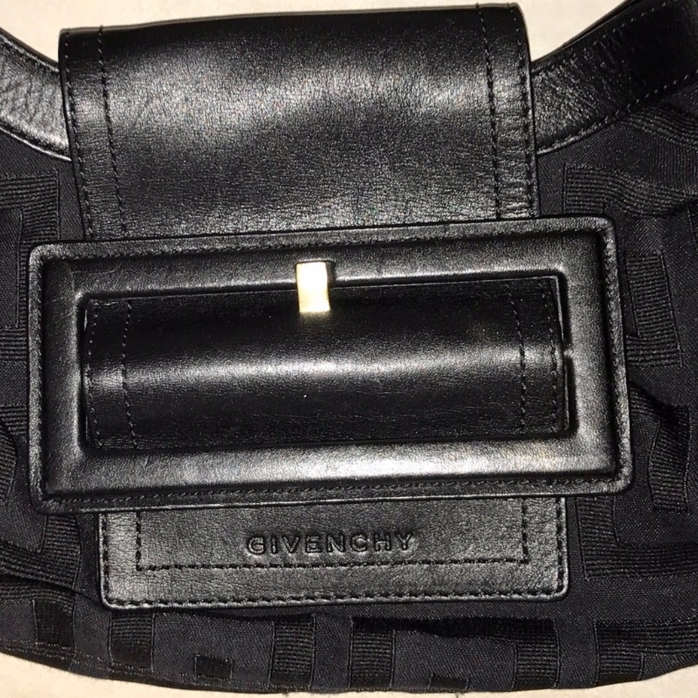 Authentic Givenchy Monogram Black Shoulder Bag - image 8