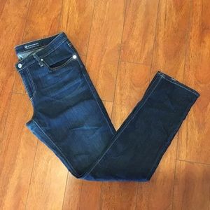Anthropologie AG Stevie Slim Straight Jean Size 32