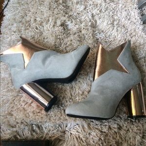 NEW Rose Gold Star & Heel Booties - Fits like a 7