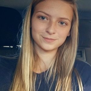 Meet your Posher, Karleigh