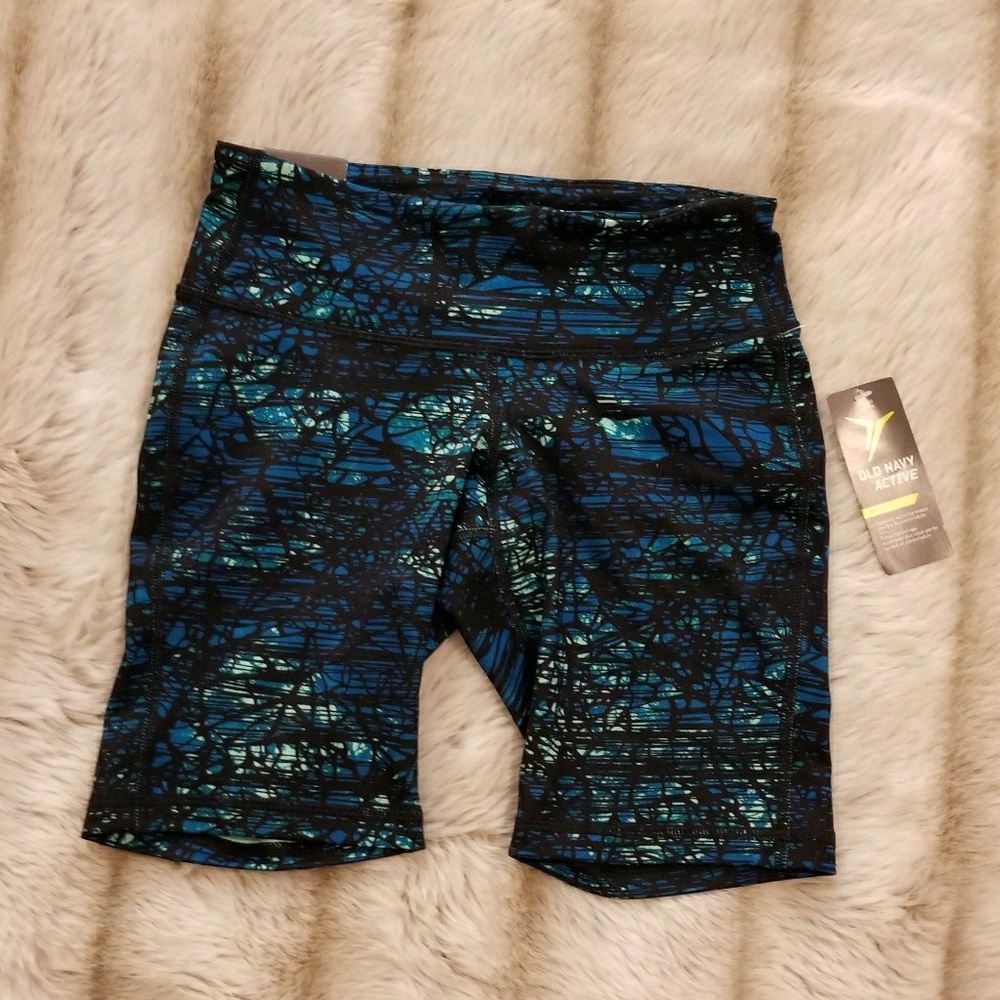 Old Navy active go-dry shorts