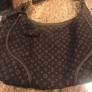 100%authentic  LouisVuitton shoulder bag