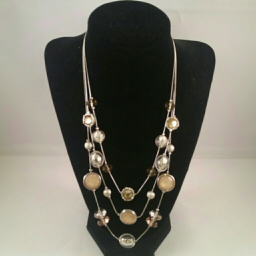 NECKLACE W/3 STRANDS W/SILVER, TOPAZ, CLEAR BEADS