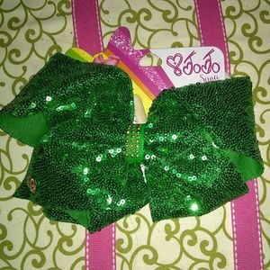 Jojo siwa st Patrick's day bow