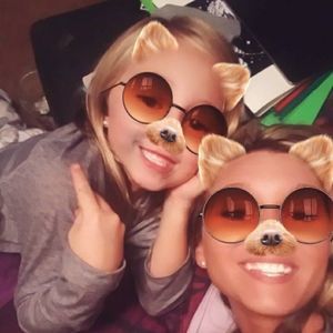 Meet your Posher, Alicia