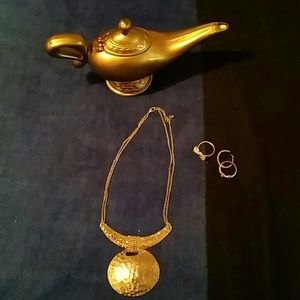 Jasmine costume accessories