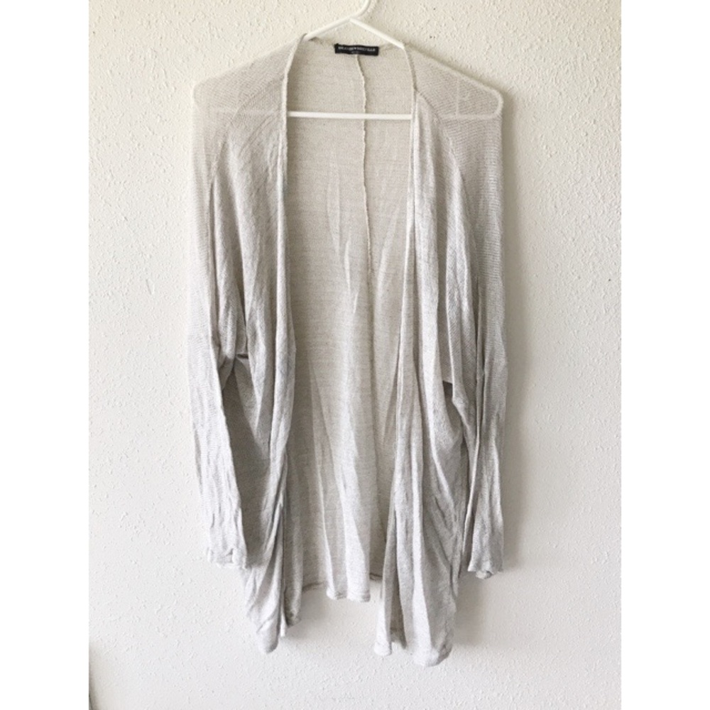 BRANDY MELVILLE BEIGE LONG SLEEVE CARDIGAN