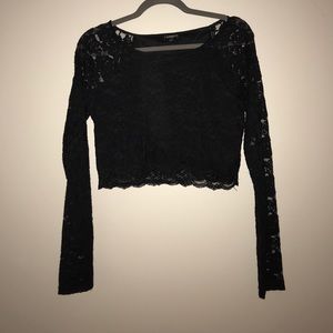 Express Lace Crop Shirt - Long sleeves