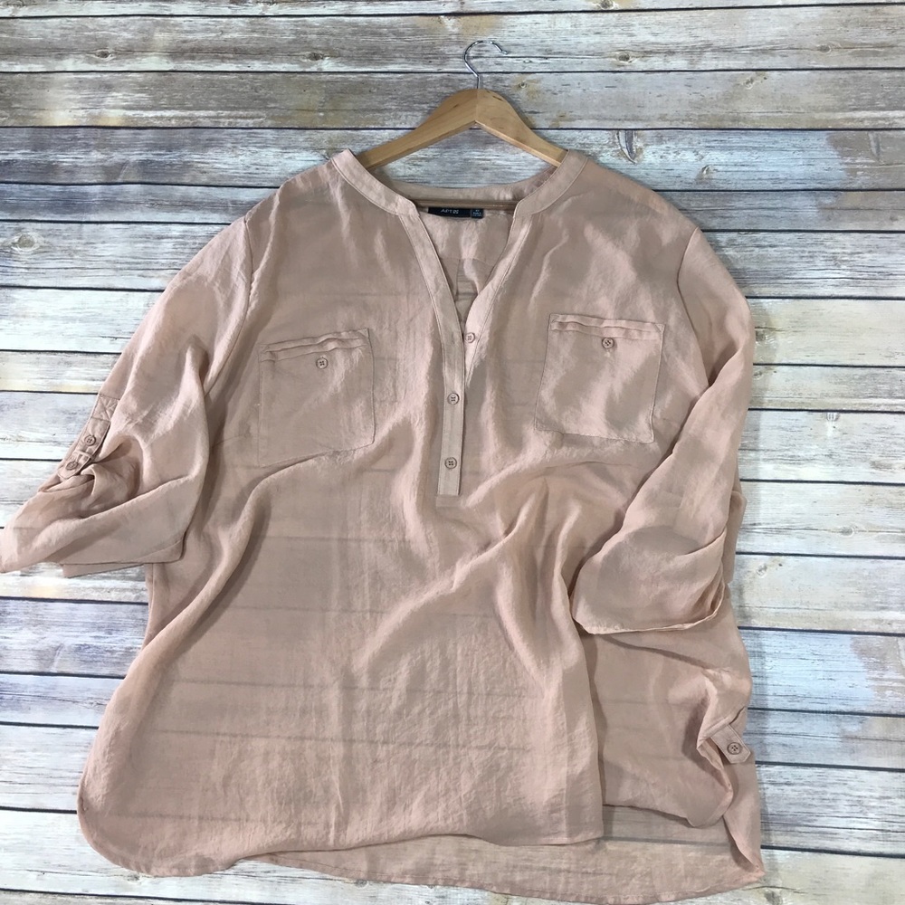 Plus Size Quarter Sleeve Top Size 3X