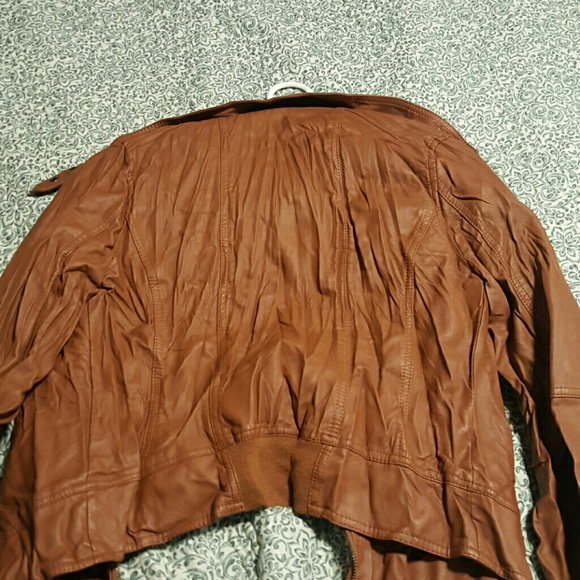 Brown faux leather jacket - Picture 3 of 4