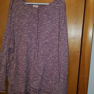 long sleeve light weight knit shirt