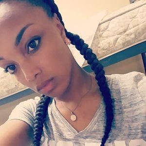 Meet your Posher, Kelsey