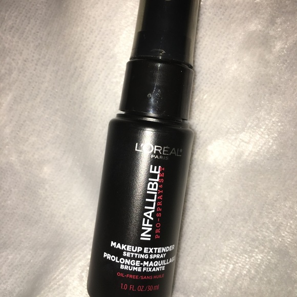 L'Oréal Infallible pro-spray make-up extender - Picture 2 of 3